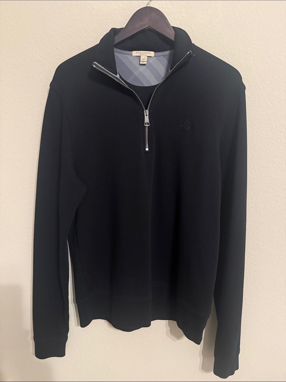 Burberry Black Half-Zip Men's Sweatshirt. Size M